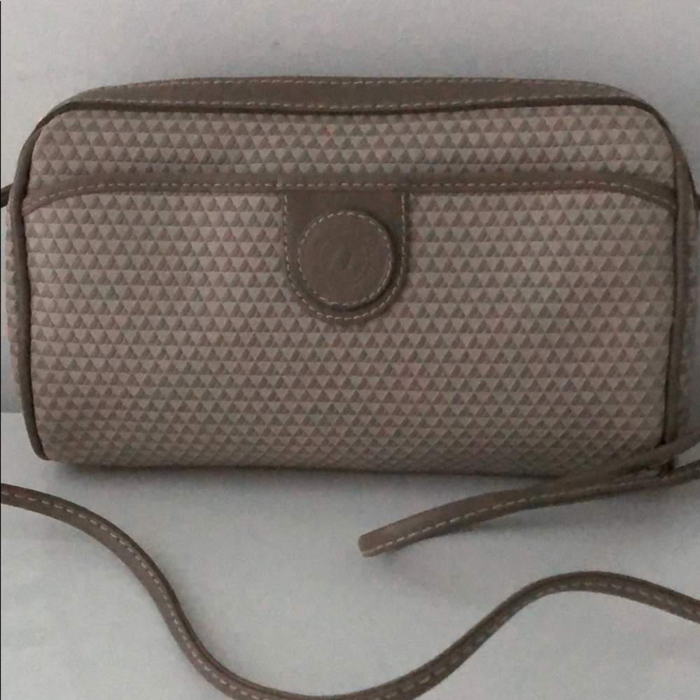 LIZ CLAIBORNE TAUPE LEATHER TRIM SHOULDER BAG - Picture 2 of 7